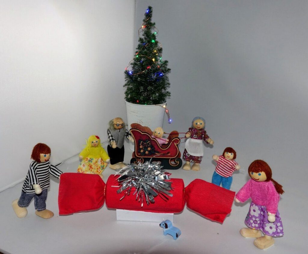 Christmas With The Little People – Helen