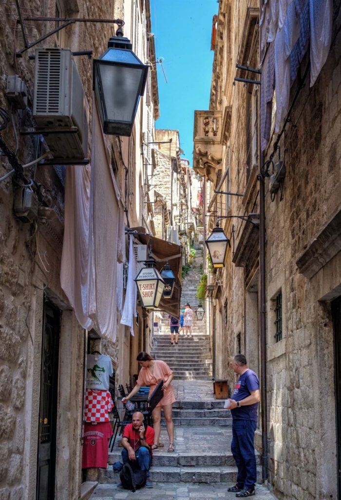Dubrovnik Alleyway – Duncan Gray 