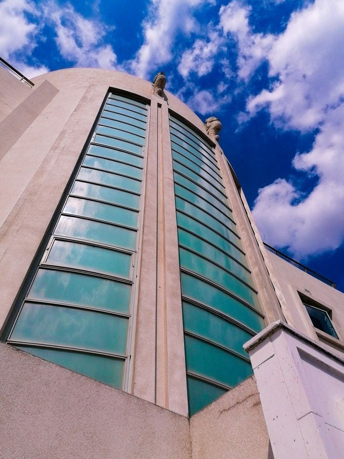 Art Deco by Andrew Ogdon