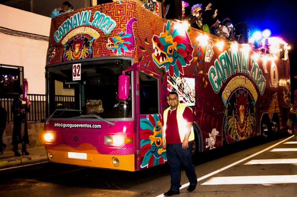 Carnival Bus: Wendy Kerr