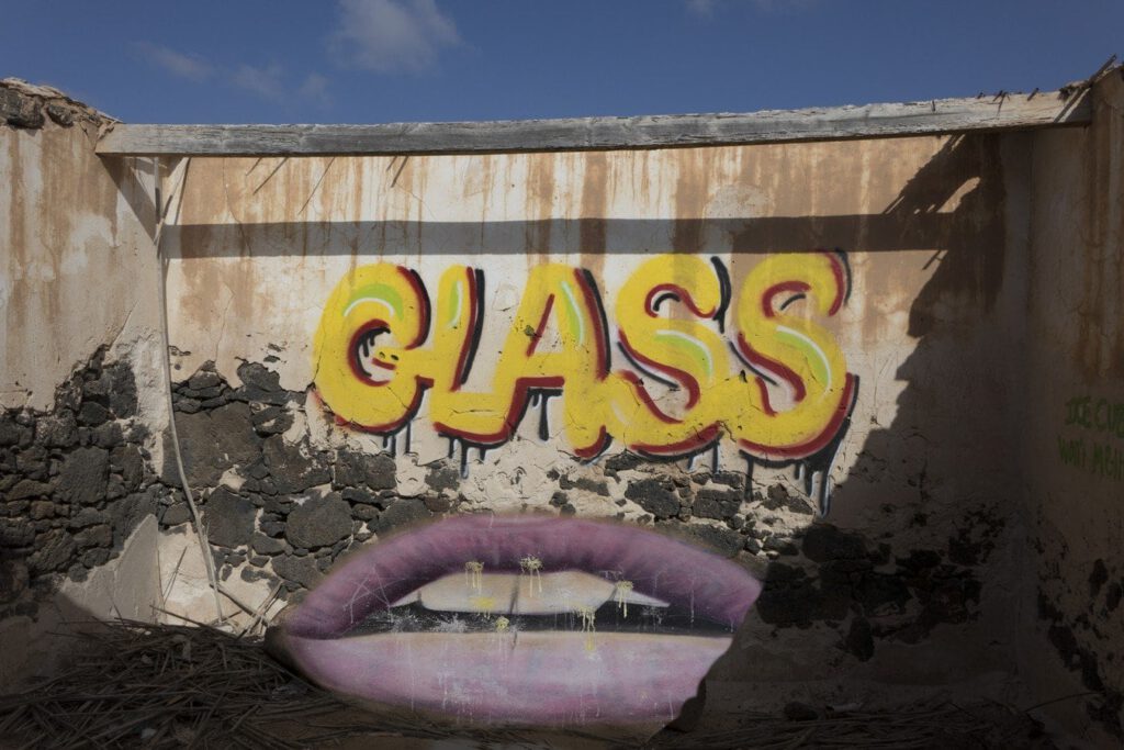 Glass Lips by Alan Hillman