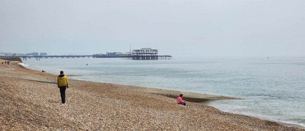 Brighton beach - Alan Hillman
