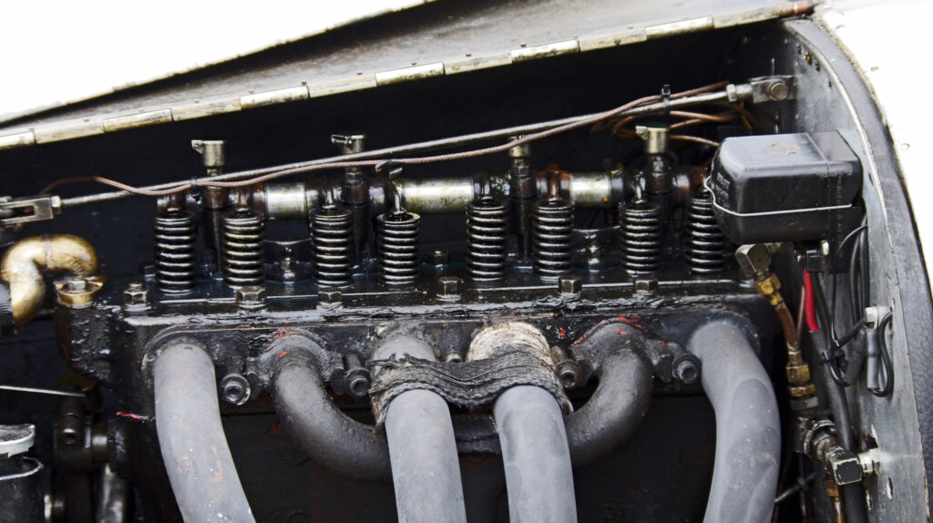 Overhead valves - Lee Mullins