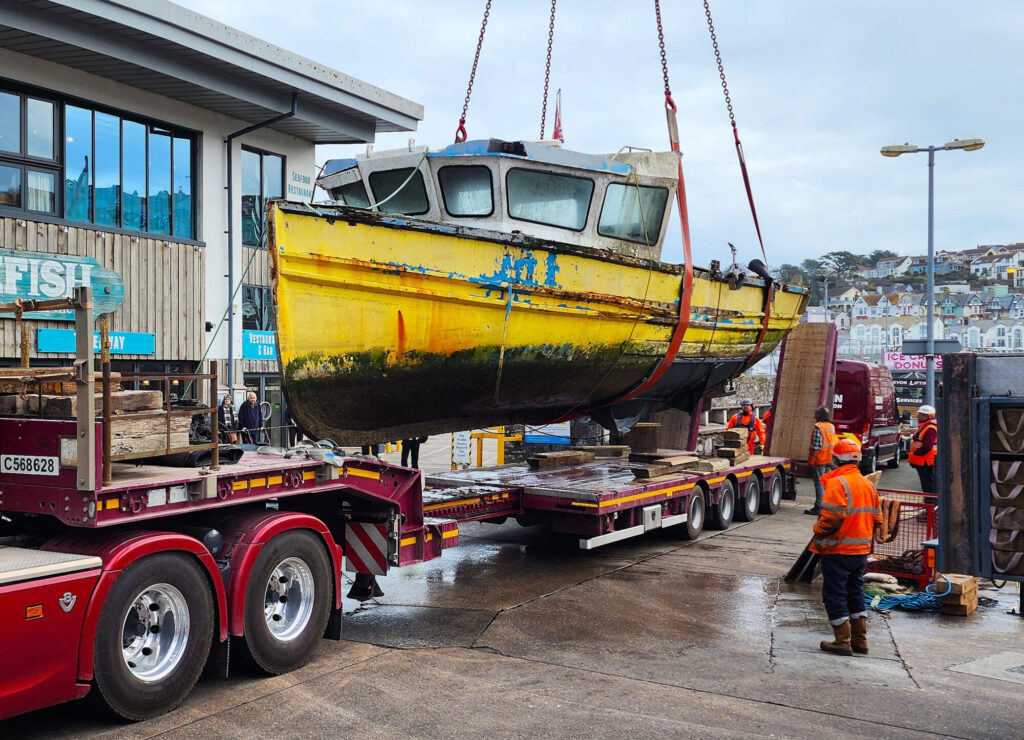 BOAT-TRIP_Alan-Hillman