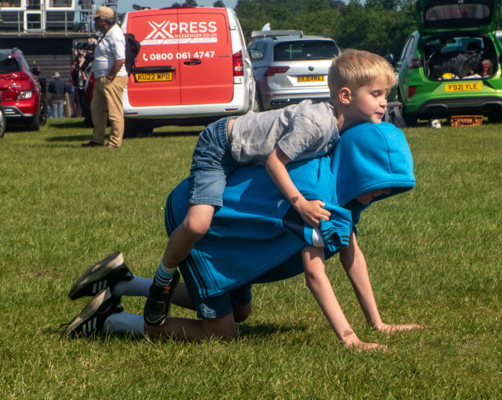HE-AIN'T-HEAVY,-HE'S-MY-BROTHER_Lee-Mullins