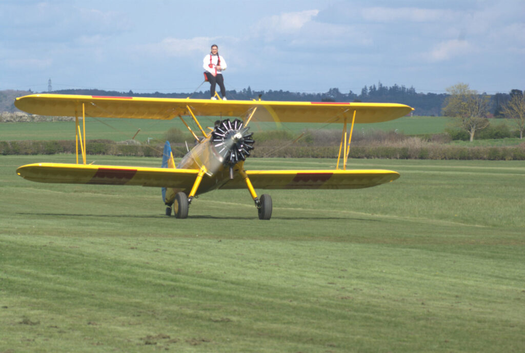 WING-WALKING_Larry-Coleman