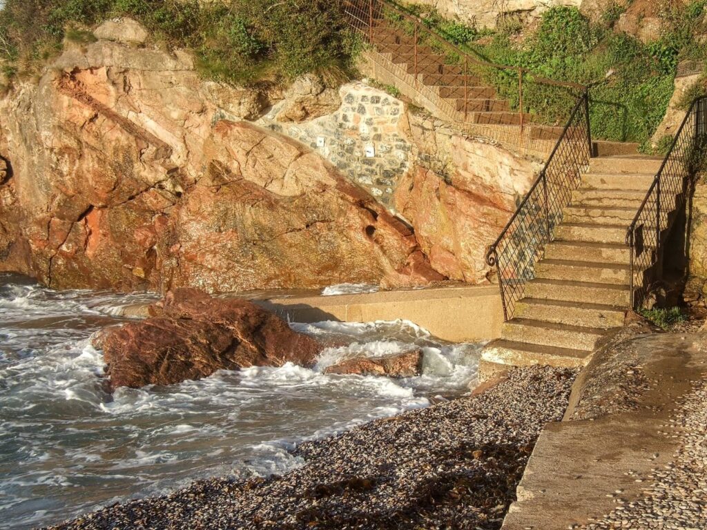 EVENING STEPS_ Helen