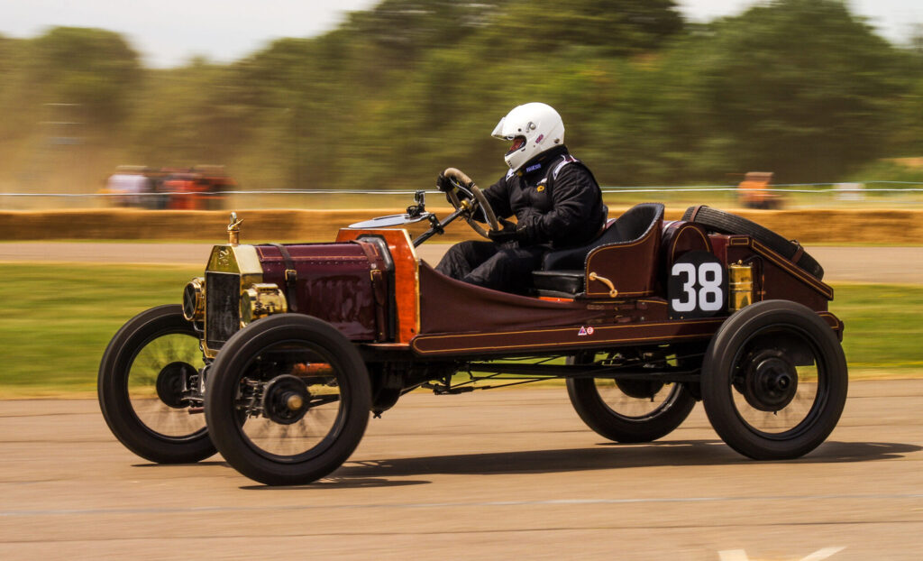 HIGH-SPEED-T_Lee-Mullins