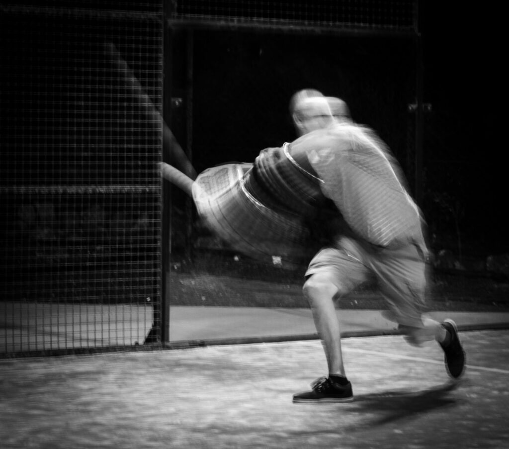 PADDLE-TENNIS_Alan-Hillman