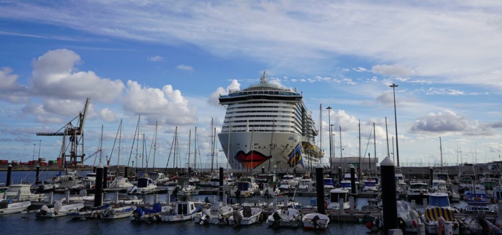 AIDACRUISES IN PUERTO ROSARIO_Ashok Nagrani