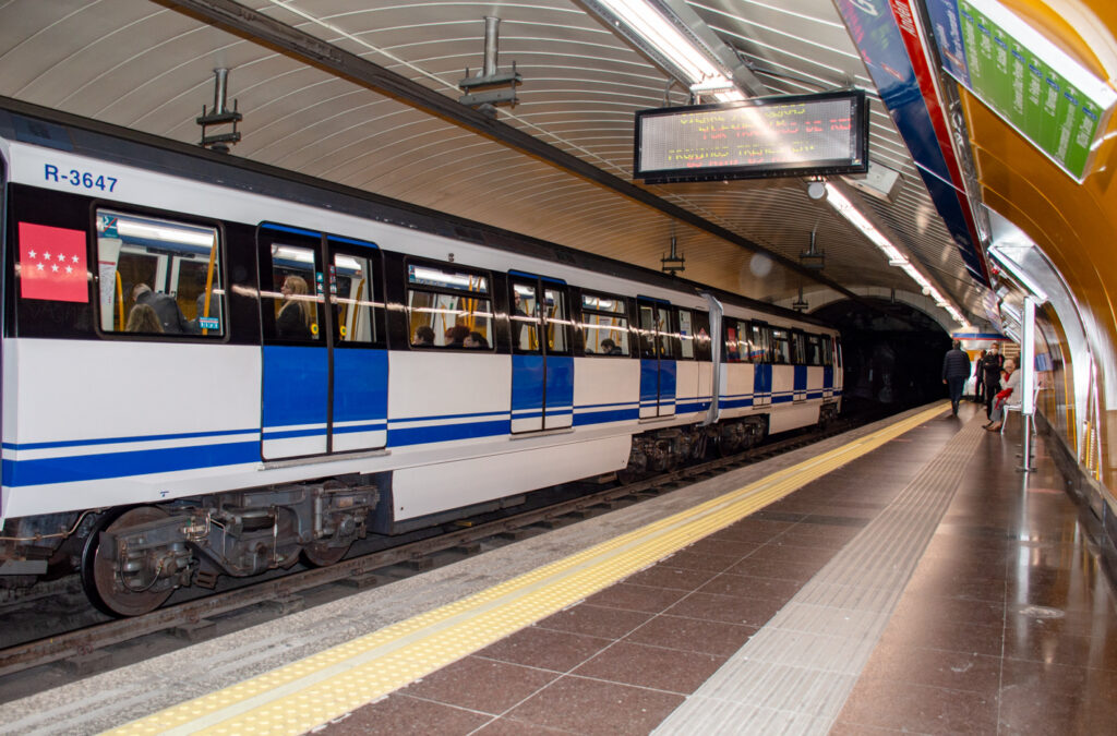 MADRID METRO_Wendy Kerr