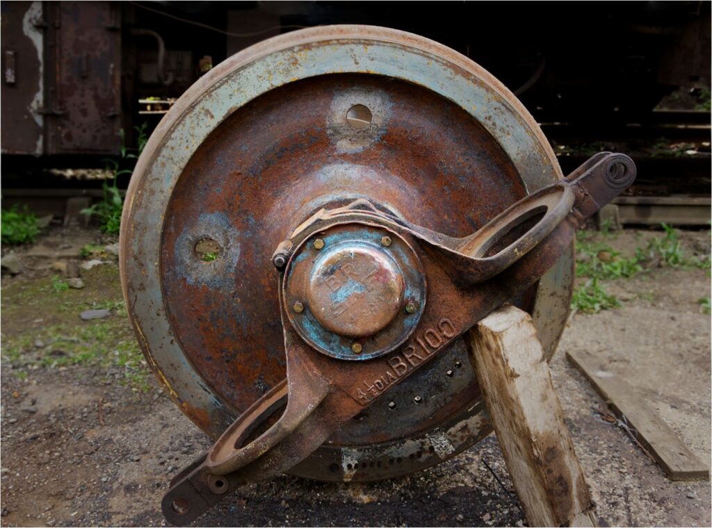 ONE WHEEL OFF MY WAGON_Keith Vincent