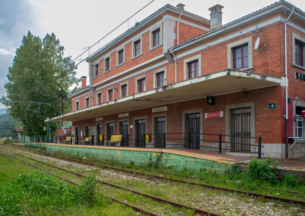 STATION AT SAN ESTABAN_Wendy Kerr